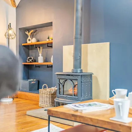 1 Bed In Crakehall Oc-O30357 Holiday home